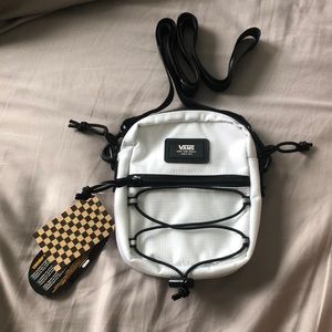 Vans bail shoulder bag